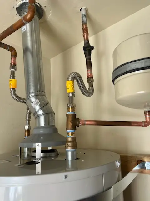 Water heater installation and plumbing repair in Meadow Oaks